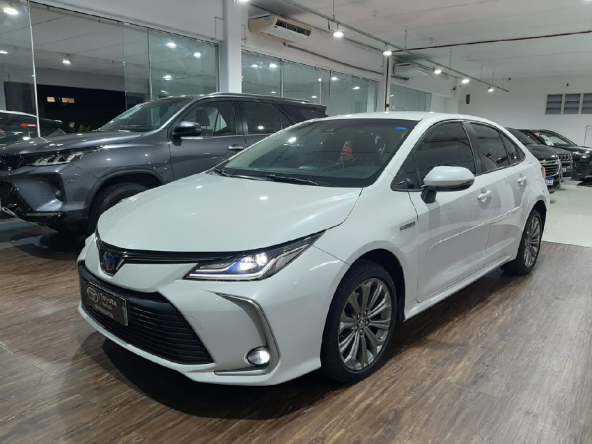 corolla altis premium 1.8