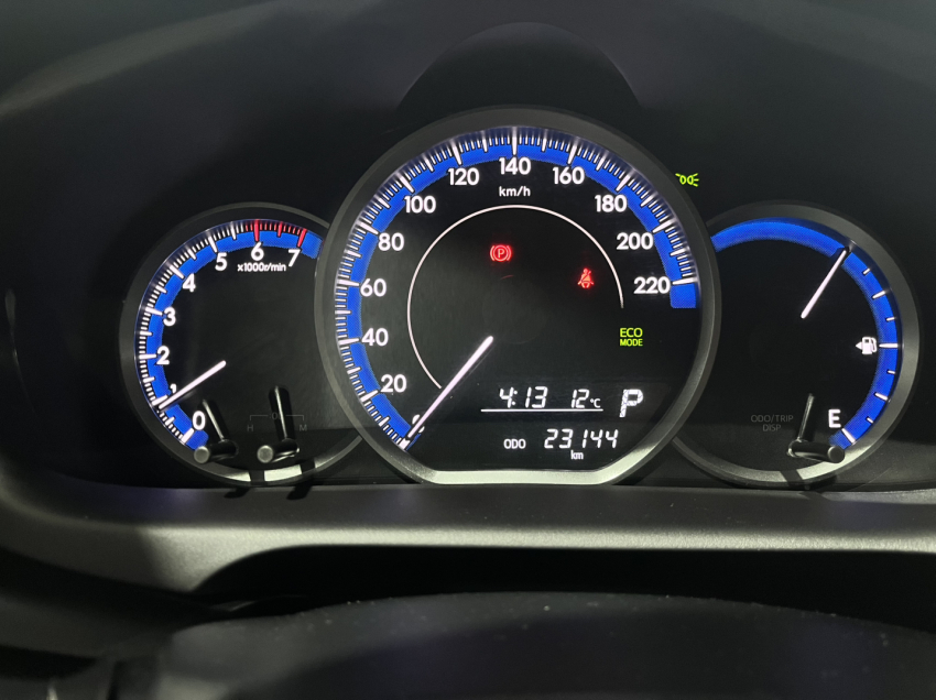 yaris xl 1.5 sedan8