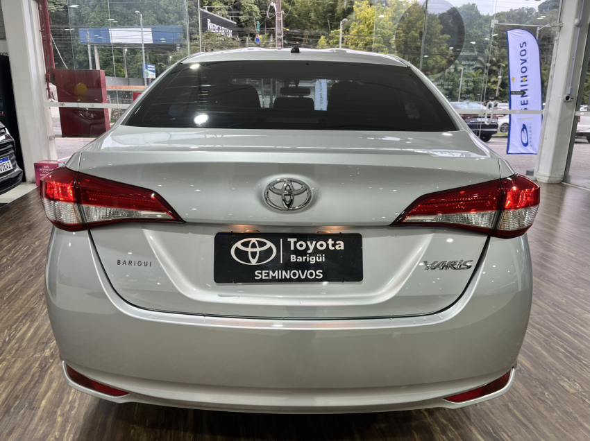 yaris xl 1.5 sedan6
