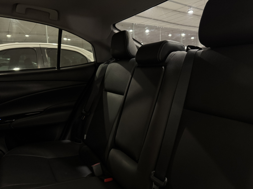 yaris xls 1.5 sedan17
