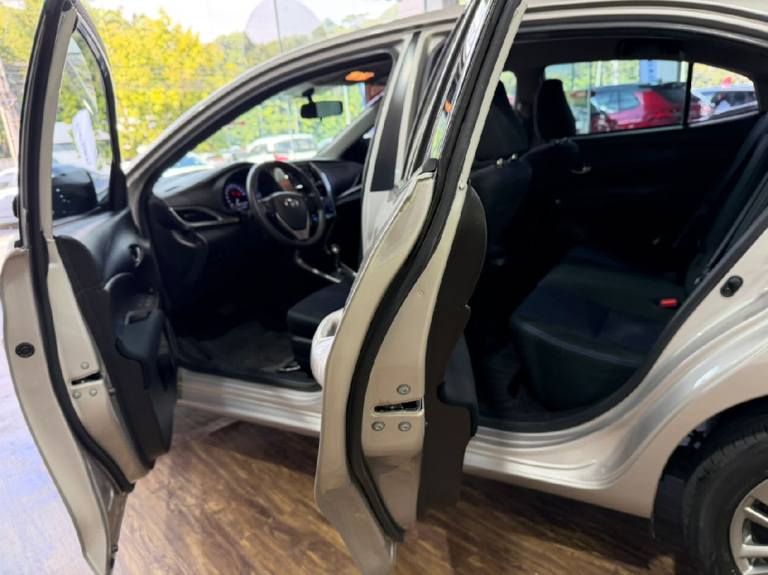 yaris xl plus connect 1.5 sedan11