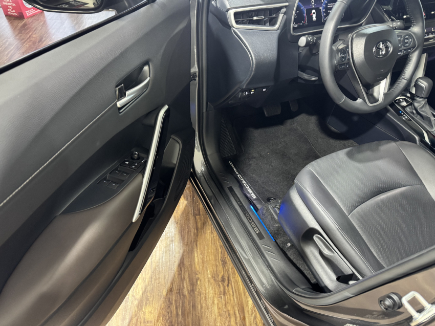 corolla cross xre 2.0 flex9