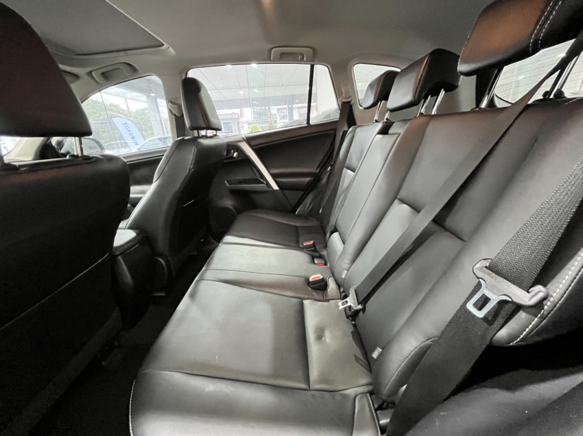 rav4 top 4x2 2.0 gasolina14
