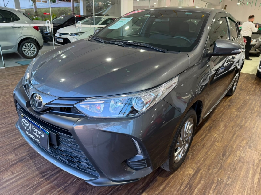 yaris xs 1.5 flex