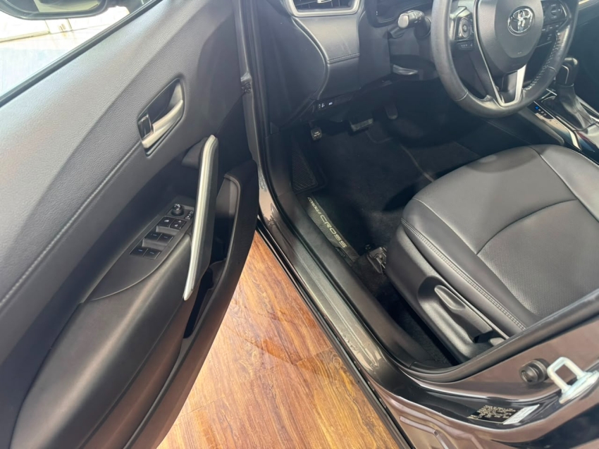 corolla cross xre 2.0 flex11