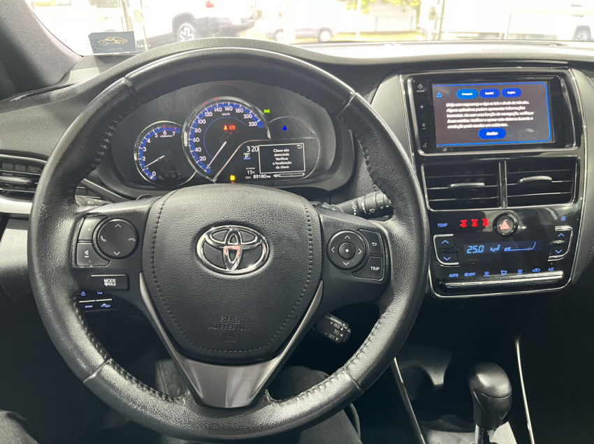 yaris xs 1.5 flex12