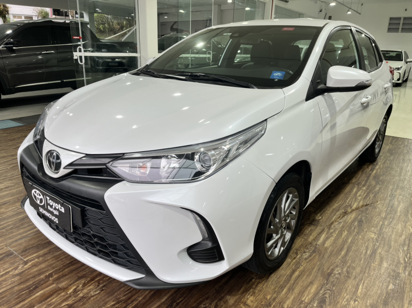 yaris xs 1.5 flex1