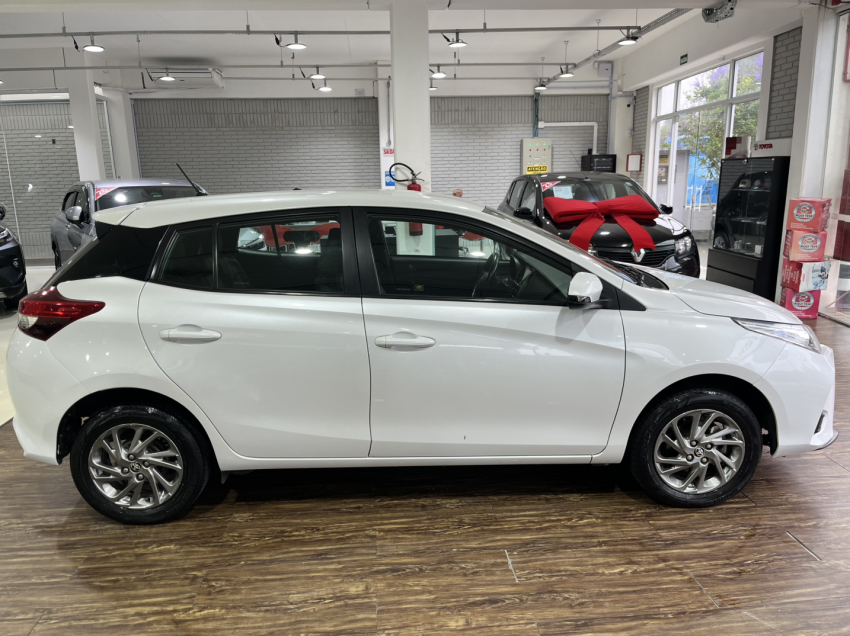 yaris xs 1.5 flex3