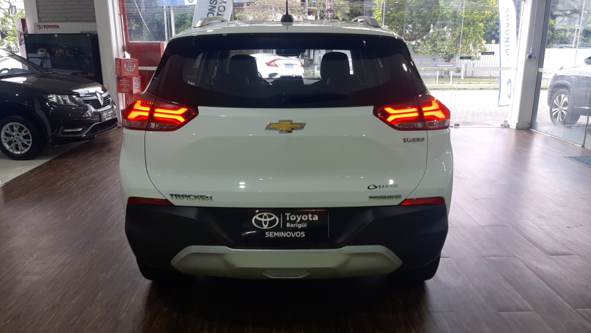 tracker premier 1.0 turbo 12v at64