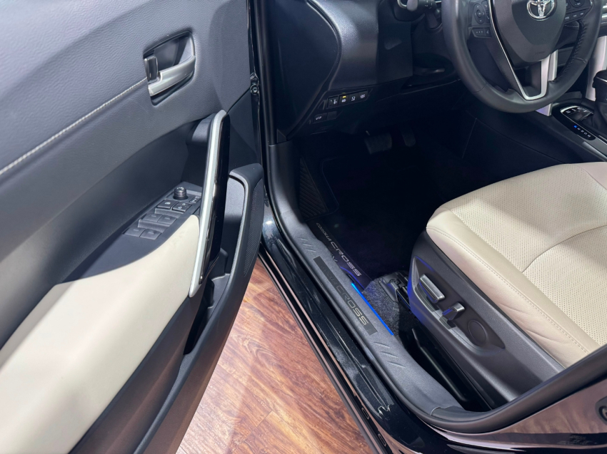corolla cross xrx hybrid 1.8 vvt-i cvt10