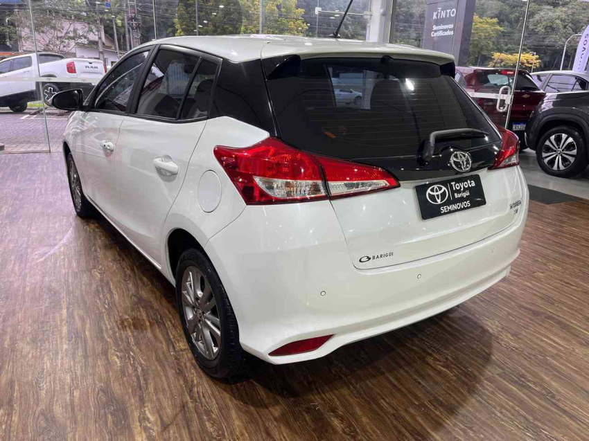 yaris hatch xl plus connect 1.55