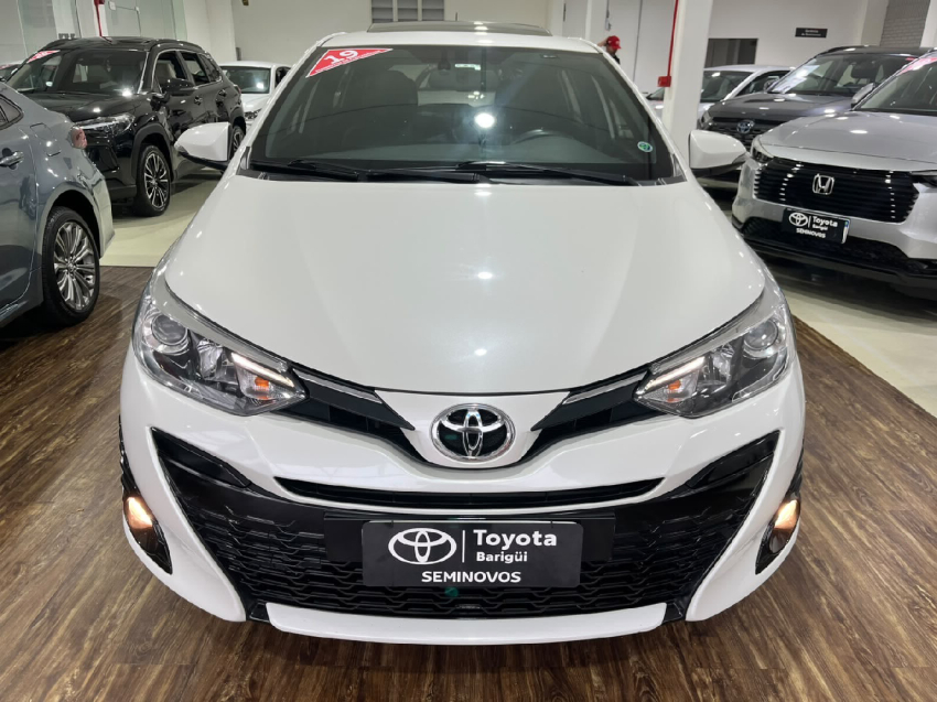 yaris hatch xls 1.5 16v cvt1