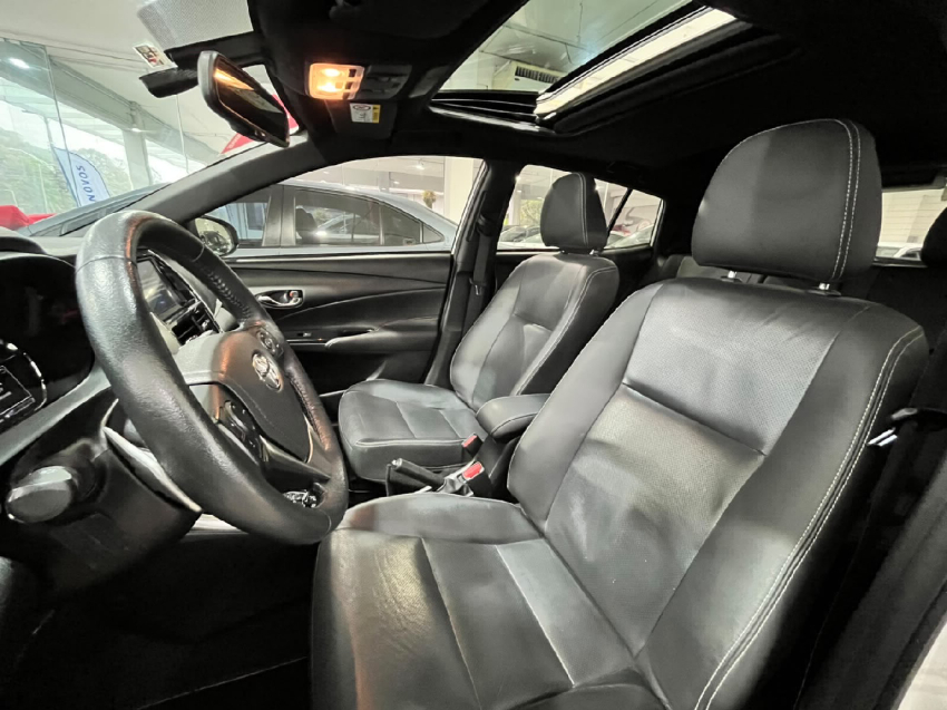 yaris hatch xls 1.5 16v cvt8
