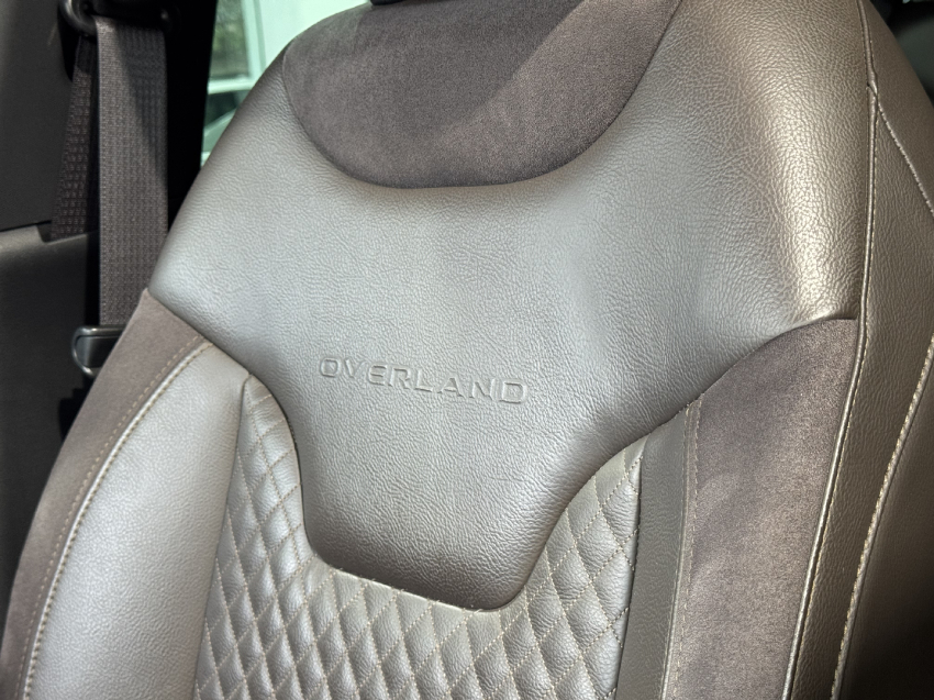 commander 2.0 td380 turbo diesel overland at915