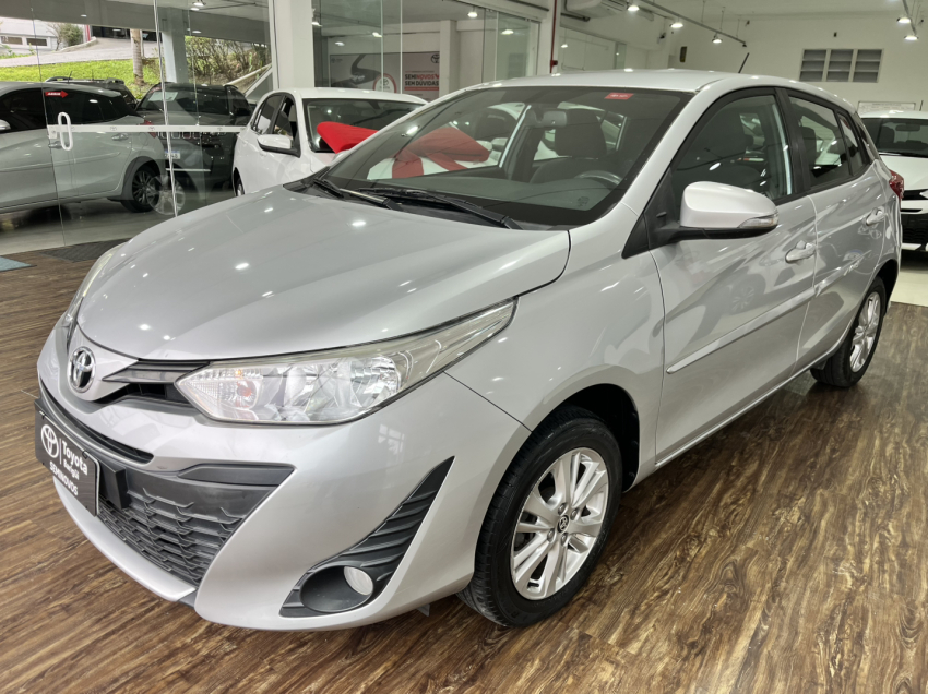 yaris hb xl tramissao manual 2019/190
