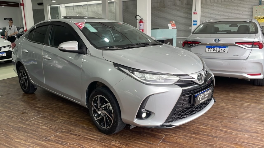 YARIS SEDAN XLS 1.5 AUT2