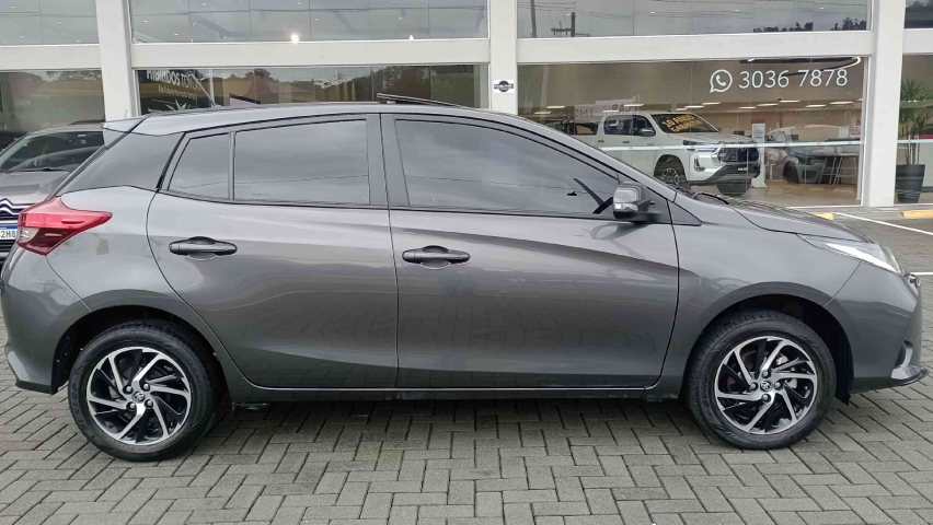 yaris hb xls a/t3