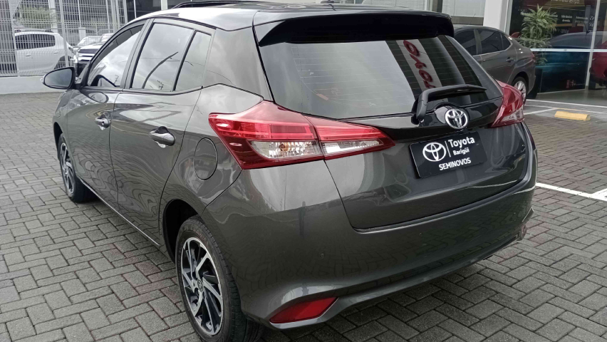 yaris hb xls a/t6