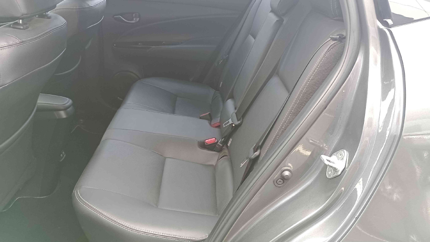 yaris hb xls a/t13