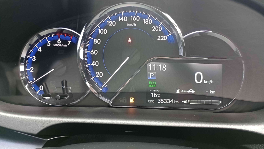 yaris hb xls a/t10