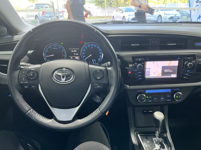 corolla xei2012