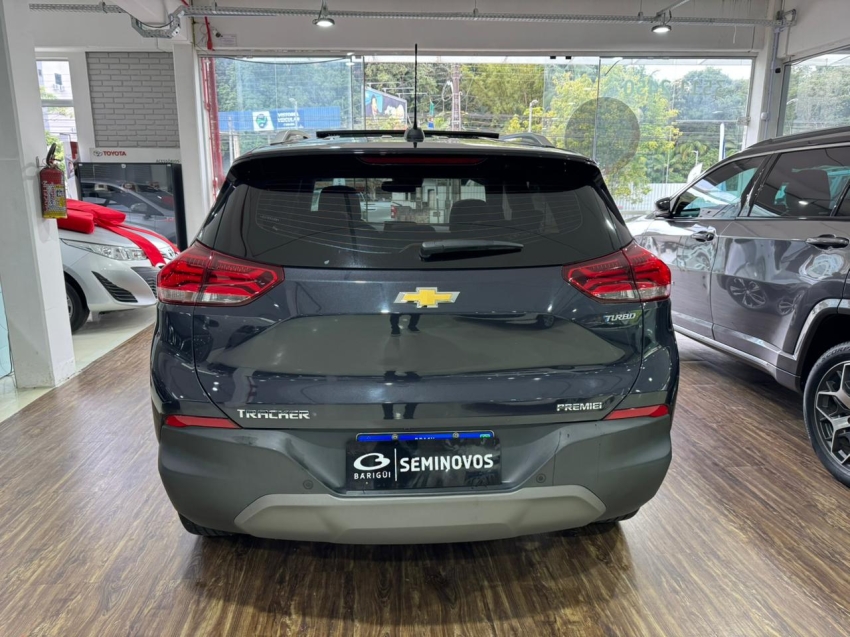 tracker 12t a pr4