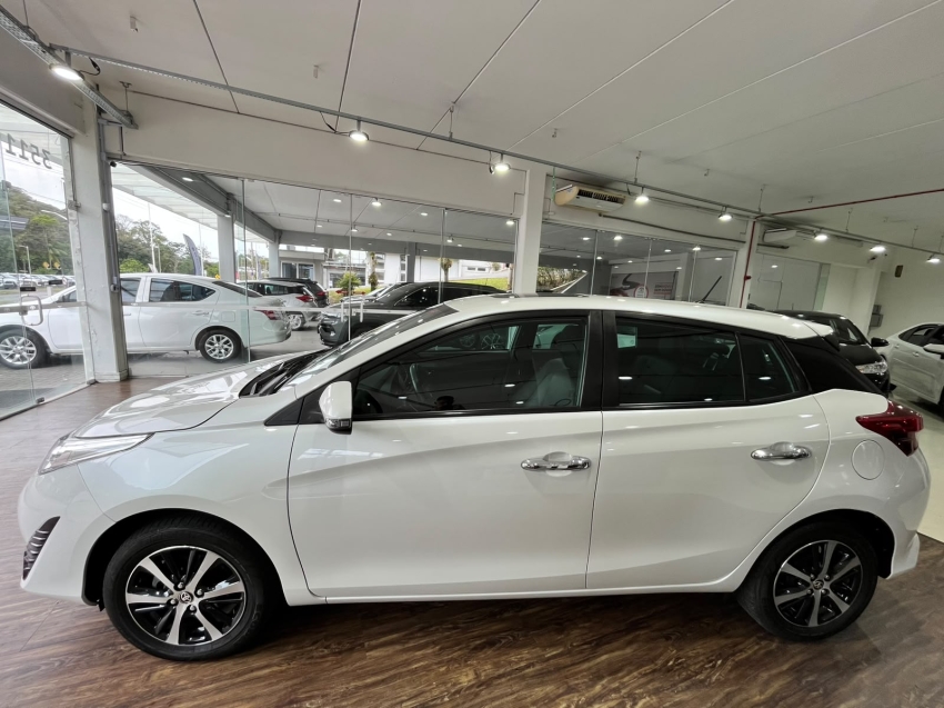 yaris hb xls a/t3