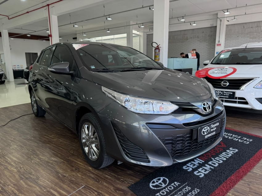 yaris hb xl plus con at 21/222