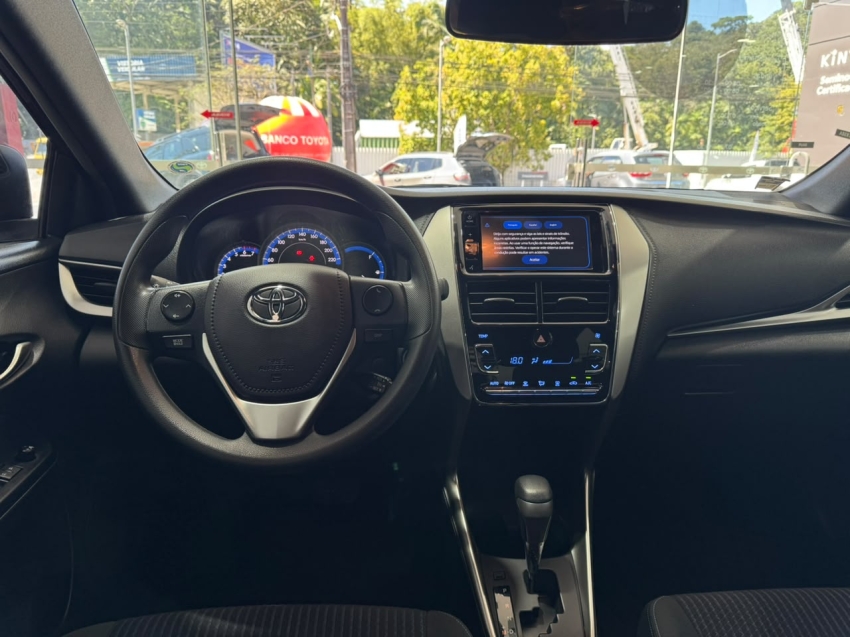 yaris hb xl plus con at 21/227