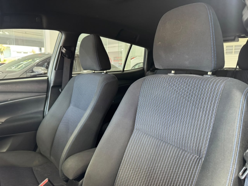 yaris hb xl plus con at 21/2212