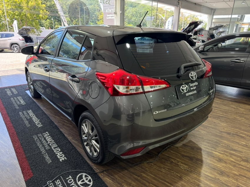 yaris hb xl plus con at 21/224