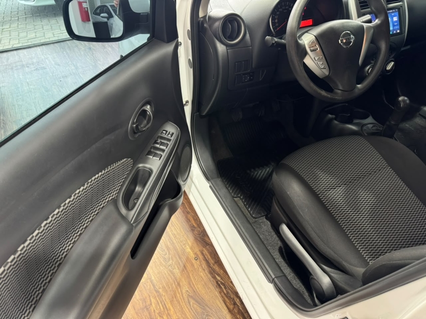 versa s 1.0 12v flexstart flex 2018/186