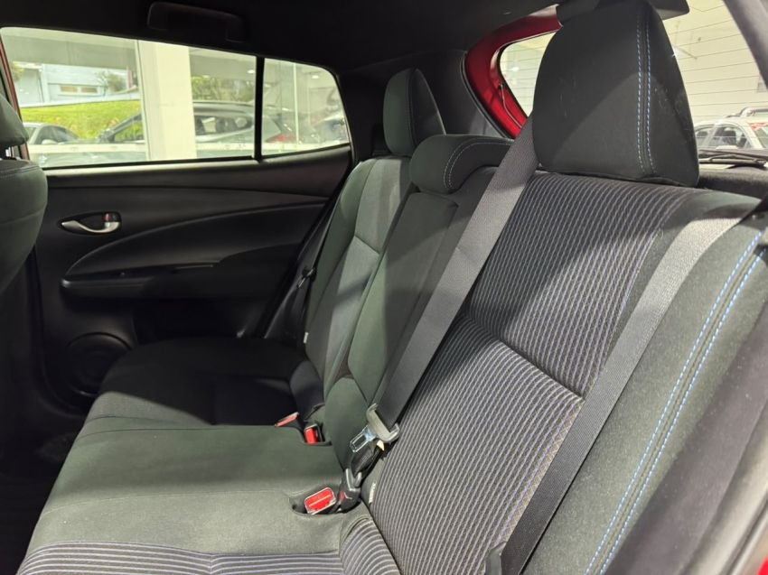 yaris 1.3 16v flex xl plus tech13