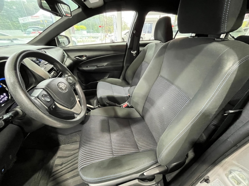 yaris 1.3 aut flex xl8