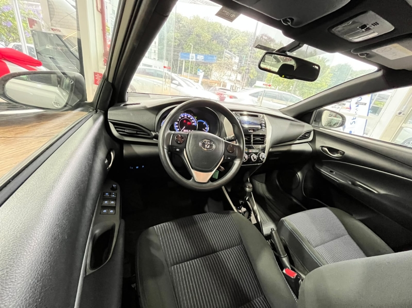 yaris 1.3 aut flex xl9