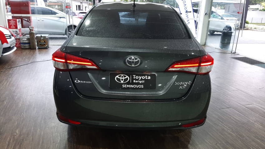 toyota yaris 1.5 16v flex sedan xs multidrive 4p automatico 20243