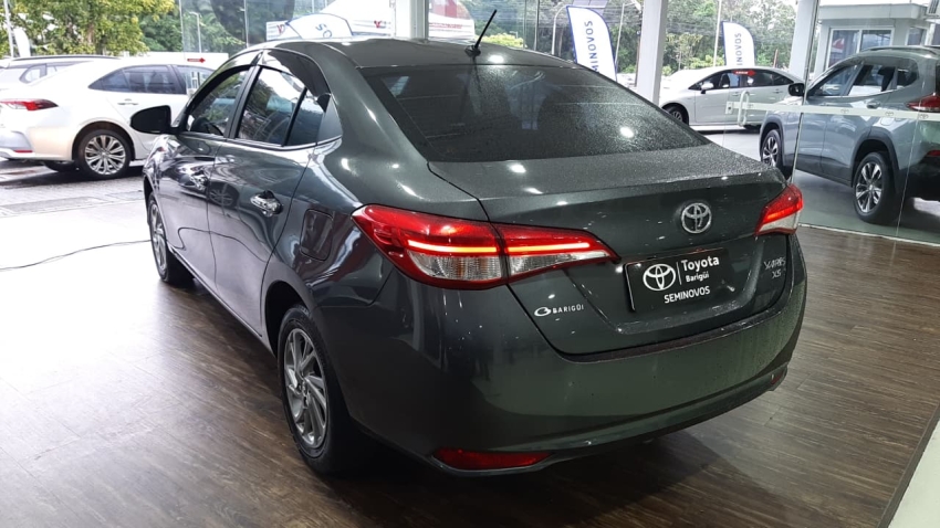 toyota yaris 1.5 16v flex sedan xs multidrive 4p automatico 20245