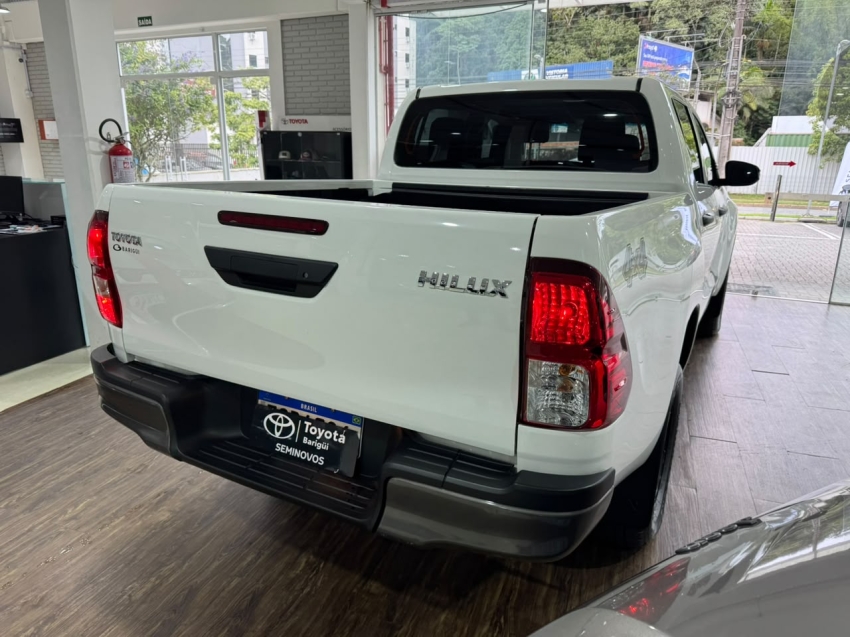toyota hilux 2.8 d-4d turbo diesel cd power pack 4x4 automatico 4p 20253