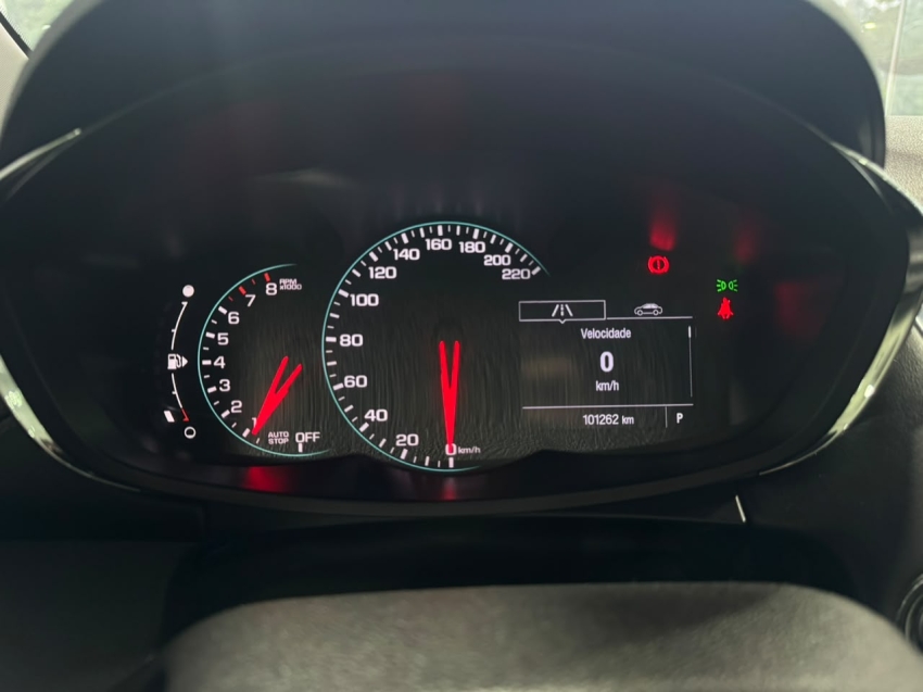 tracker midnight 1.4 turbo aut10