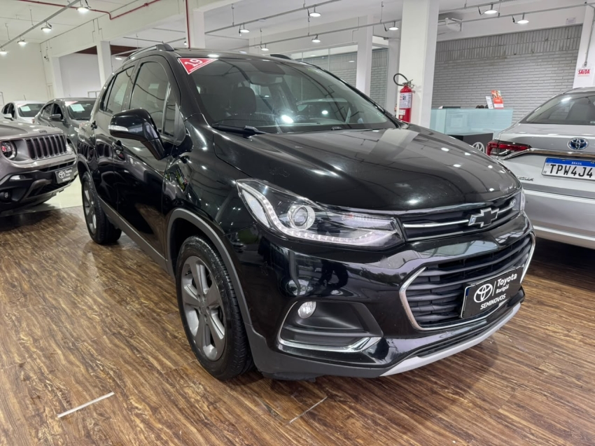 tracker midnight 1.4 turbo aut2