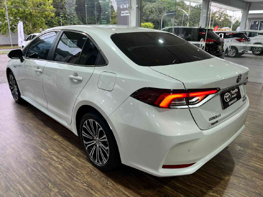 COROLLA ALTIS HYBRID PREMIUM 1.8 VVT-i 16V CVT6
