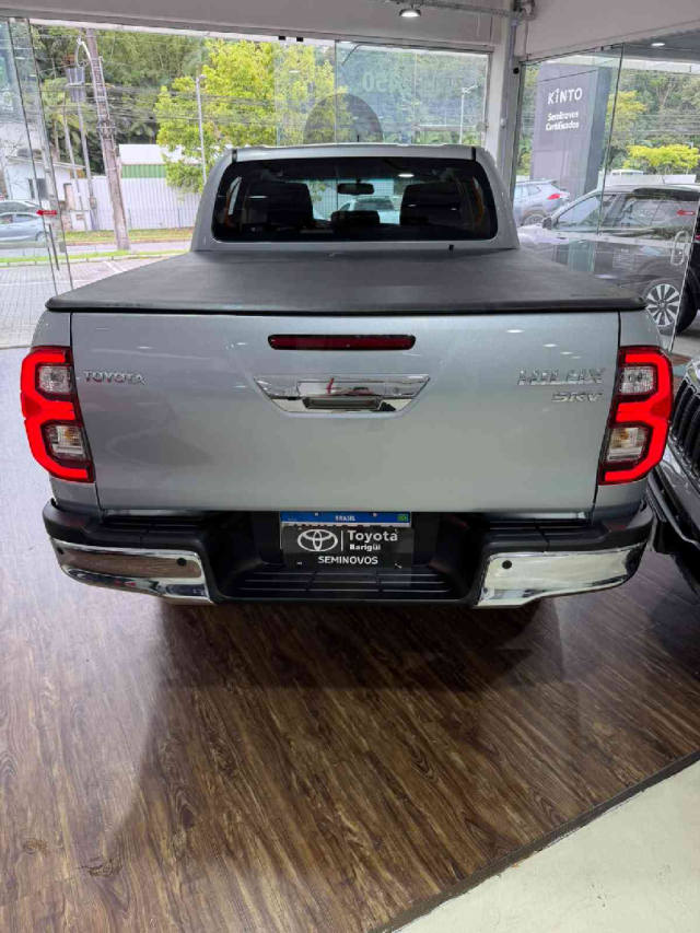 HILUX CD SRV 4X4 2.8 TB AT6 3.000KM + 12K ACESSÓRIOS4