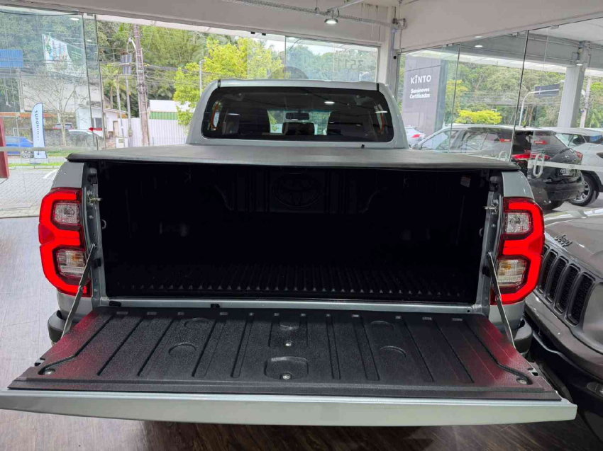 HILUX CD SRV 4X4 2.8 TB AT6 3.000KM + 12K ACESSÓRIOS7