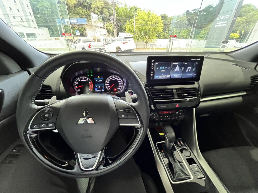 ECLIPSE CROSS BLACK EDITION13