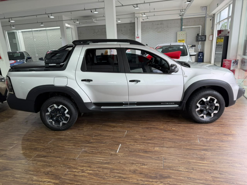 renault oroch 1.3 tce flex outsider x-tronic 4p automatico 20249