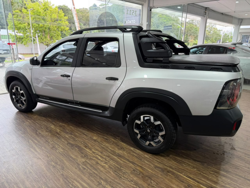 renault oroch 1.3 tce flex outsider x-tronic 4p automatico 202413