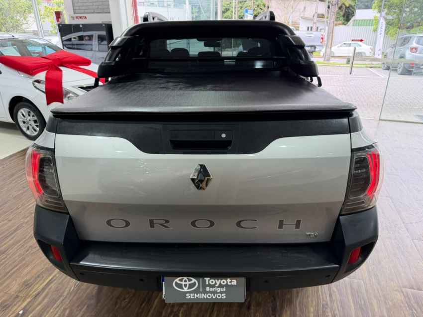 renault oroch 1.3 tce flex outsider x-tronic 4p automatico 202410