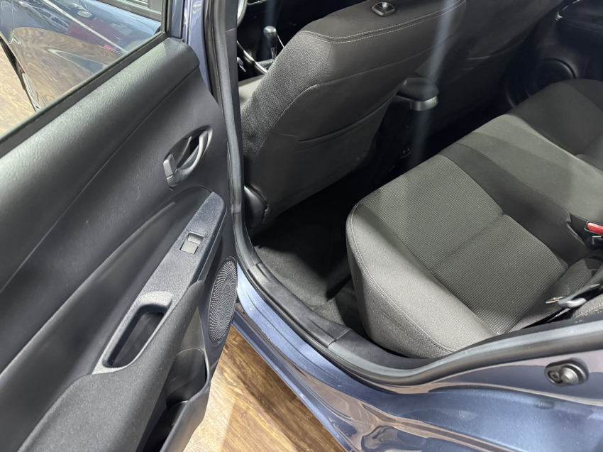 YARIS HATCH XL 1.5 MULTIDRIVE AUTOMATICO - GARANTIA DE FÁBRICA6
