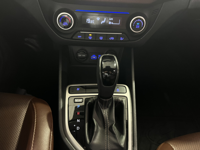 CRETA PRESTIGE 3.0 AUTOMATICO17