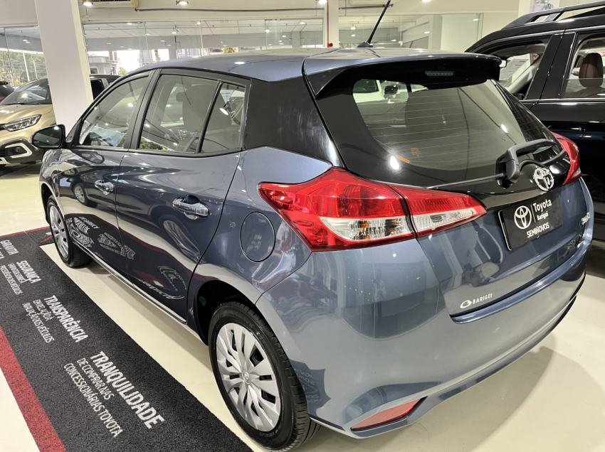 toyota yaris 1.5 16v flex xl multidrive 4p automatico 20255